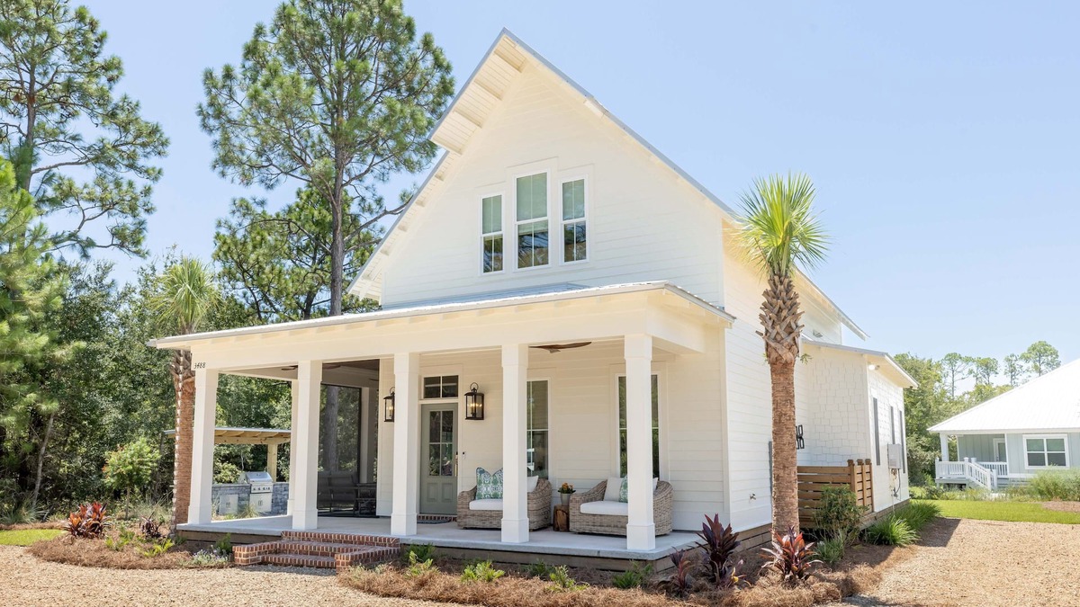 Carrabelle House | New Prof. Designed Coastal Home, 4BR, 2.5 BA