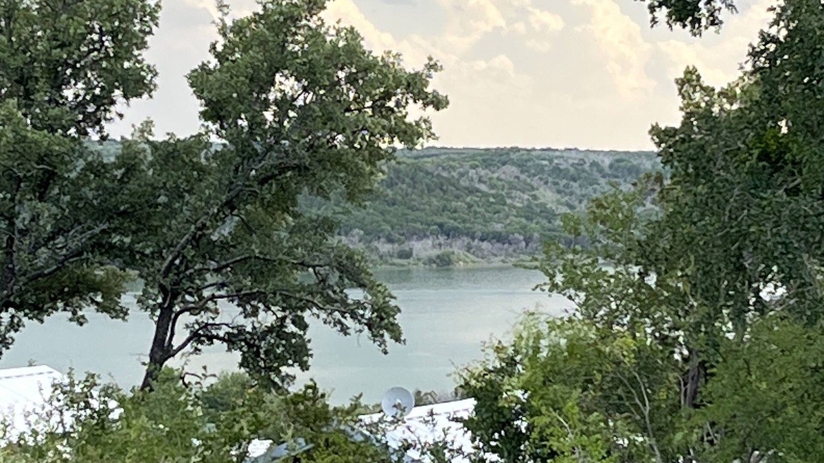 Graham House | New Property at PK lake!