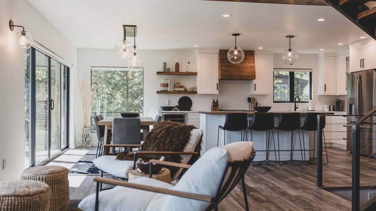 Whitefish House | NEW remodel w/wood burning fireplace, wraparound deck & lake views
