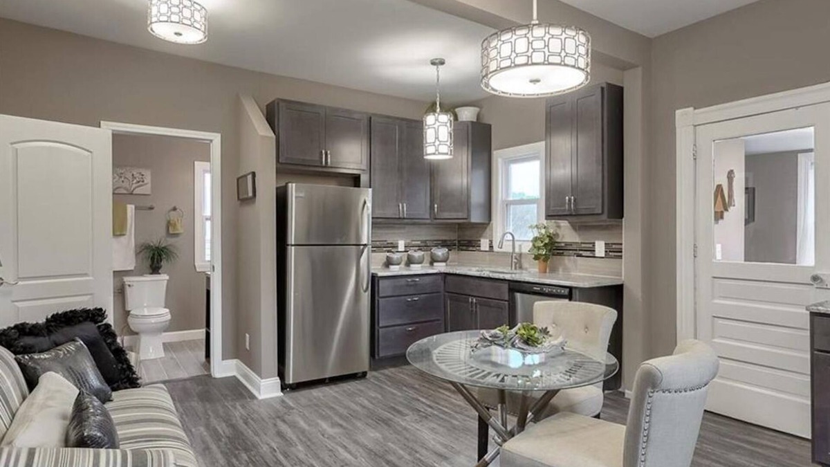St. Louis Condo | ☆ New Renovate ☆ Carondelet Park☆ Holly Hills☆Yard