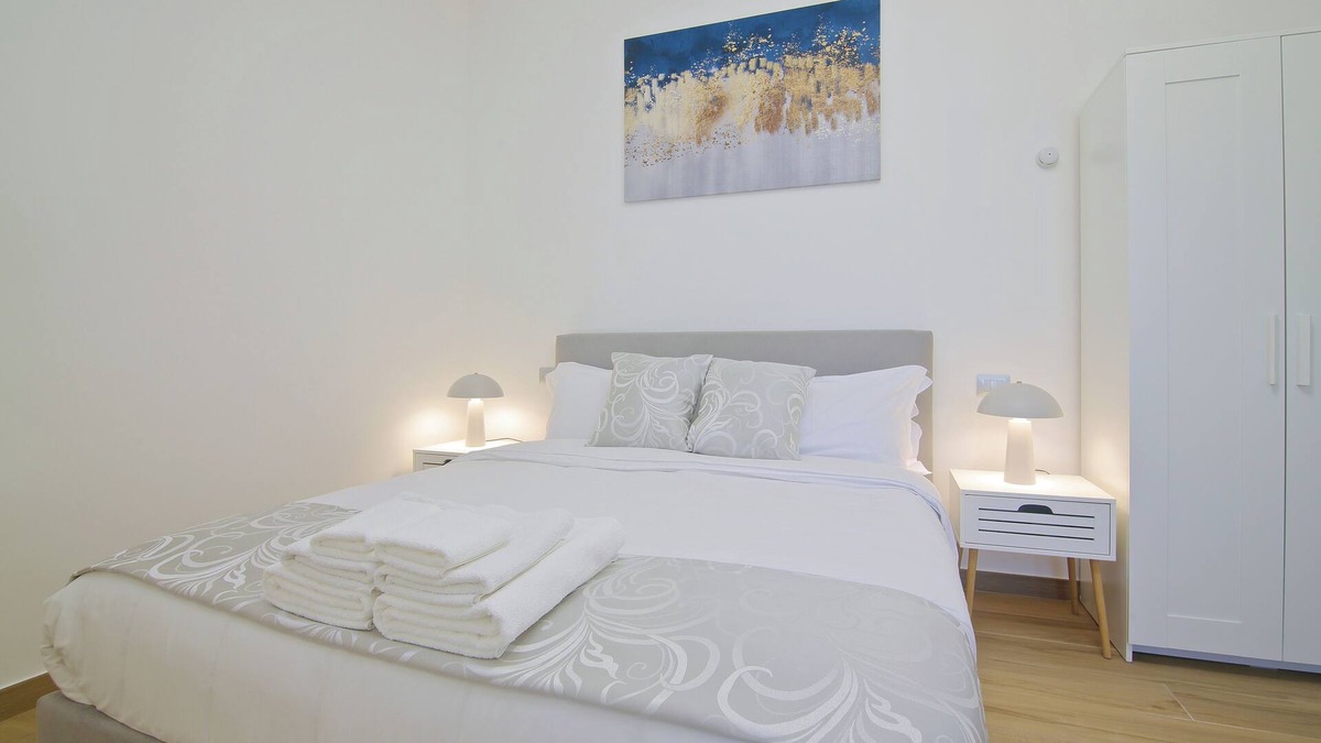 Cinecitta Apartment | NEW RENOVATED APARTMENT ABOVE METRO A -LUCIO SESTIO-