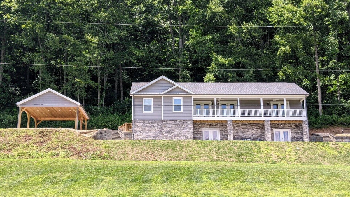 Fries House | New River House