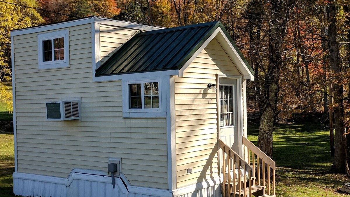 Lansing Cabin | New River Tiny Houses - New River & all Activities - 4 min away - Sleeps up to 4