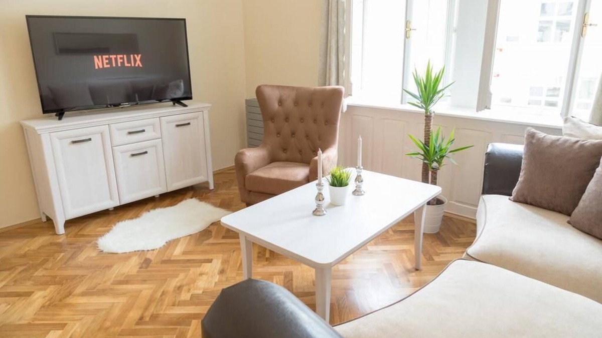 Smichov Apartment | NEW Romantic Design Flat in Centre