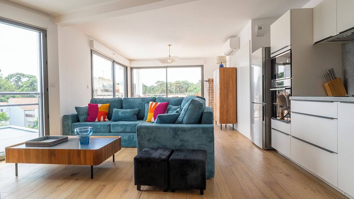 La Palmyre Apartment | New Rooftop Apartment 172m², High Standing center of La Palmyre, All on foot
