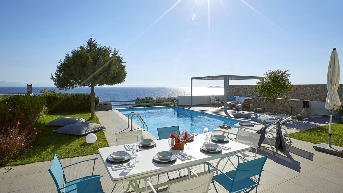 Katakali Villa | New Sea Side Villa with private pool and great views. Amazing for families