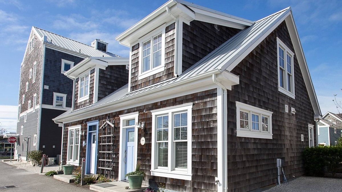 Seabrook House | *New* Seabrook's Whispering Sands: Dog-Friendly!