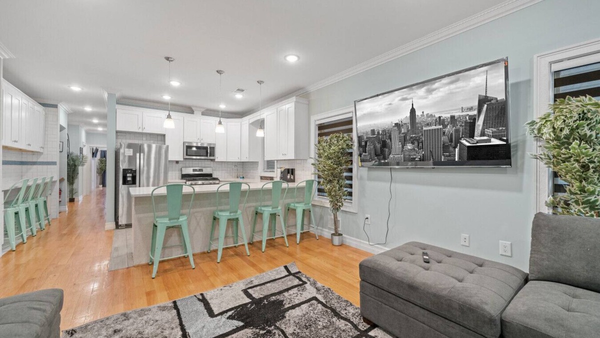 Jersey City House | *NEW | Skyline Haven: Luxury | 15 mins to NYC