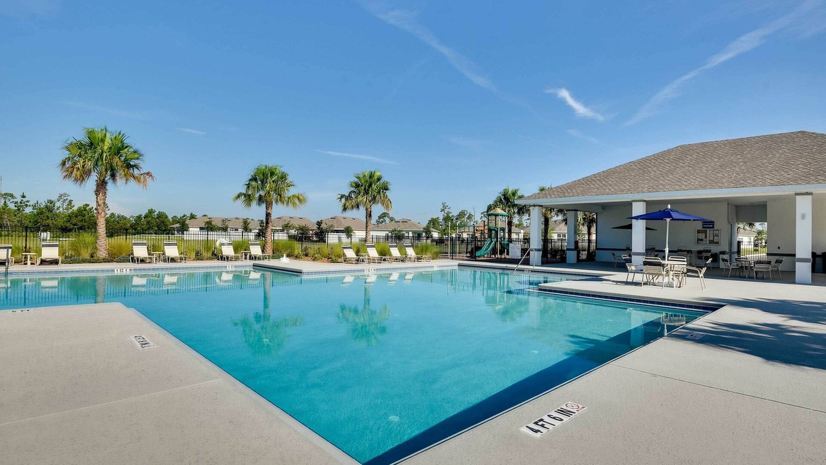 Glencoe House | New Smyrna Beach Vacation Rental w/Pool Access
