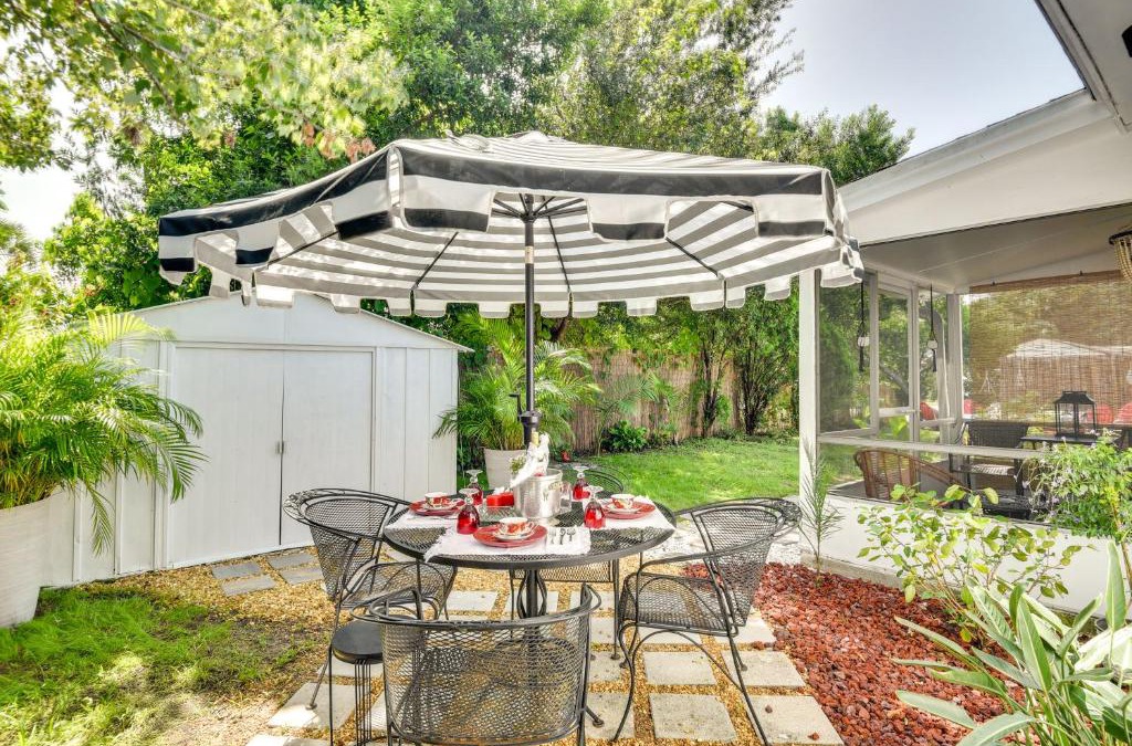 New Smyrna Beach House | New Smyrna Beach Vacation Rental with Patio and Grill!
