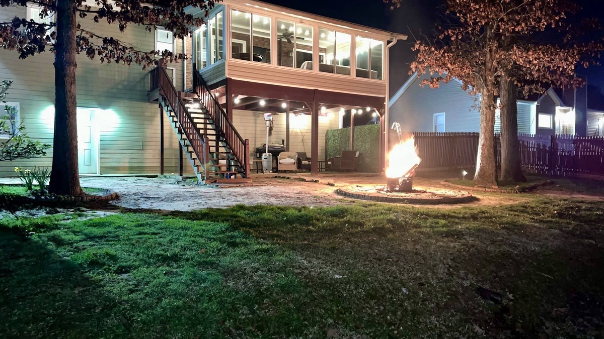 Macon House | NEW! Spacious & kid friendly - great for the whole fam! Close to everything!