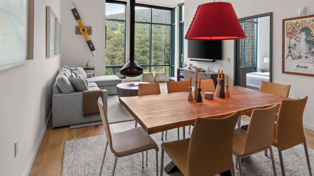 Stowe Area Condo | NEW SPRUCE PEAK TREE HOUSE UNIT STEPS TO THE LIFTS. WITH BIG MOUNTAIN VIEWS SLEEPS 9