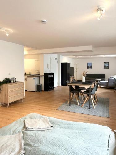 Obergiesing - Fasangarten Apartment | New Studio, Central & Quiet