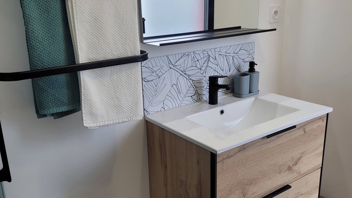 Argentre-du-Plessis Apartment | New studio downtown