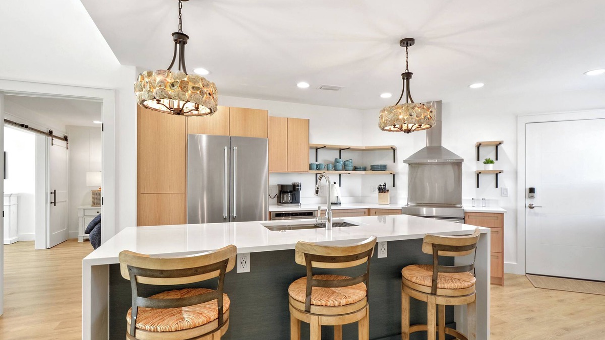 Saint Simons Island Condo | NEW! Stunning Remodeled Condo with Marsh Views