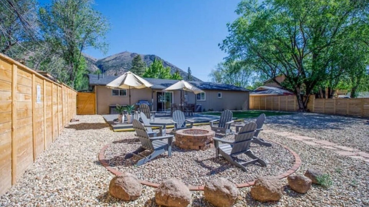Flagstaff House | NEW, Stunning Flagstaff Home w/Deck and Firepit