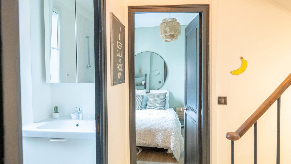 Quartier de Becon House | NEW! Stylish Modern Home 15-min From City Center!