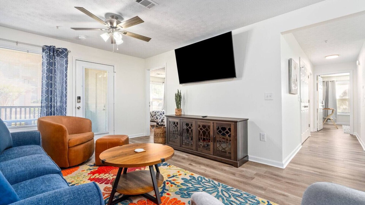 Auburn Condo | New Sweet Home AU-2 Mins to Downtown & Stadium Sleeps 10