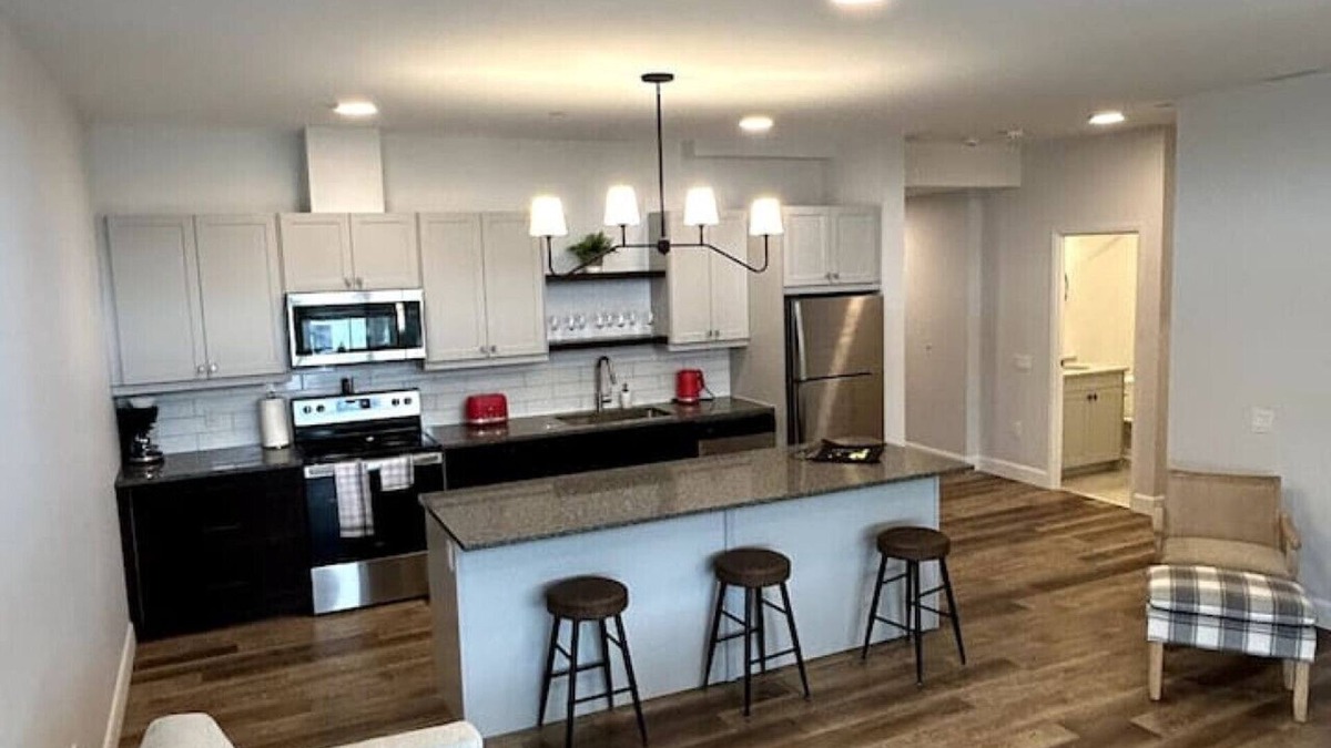 Grand Bend Apartment | New The Carlyle 305 Grand Bend