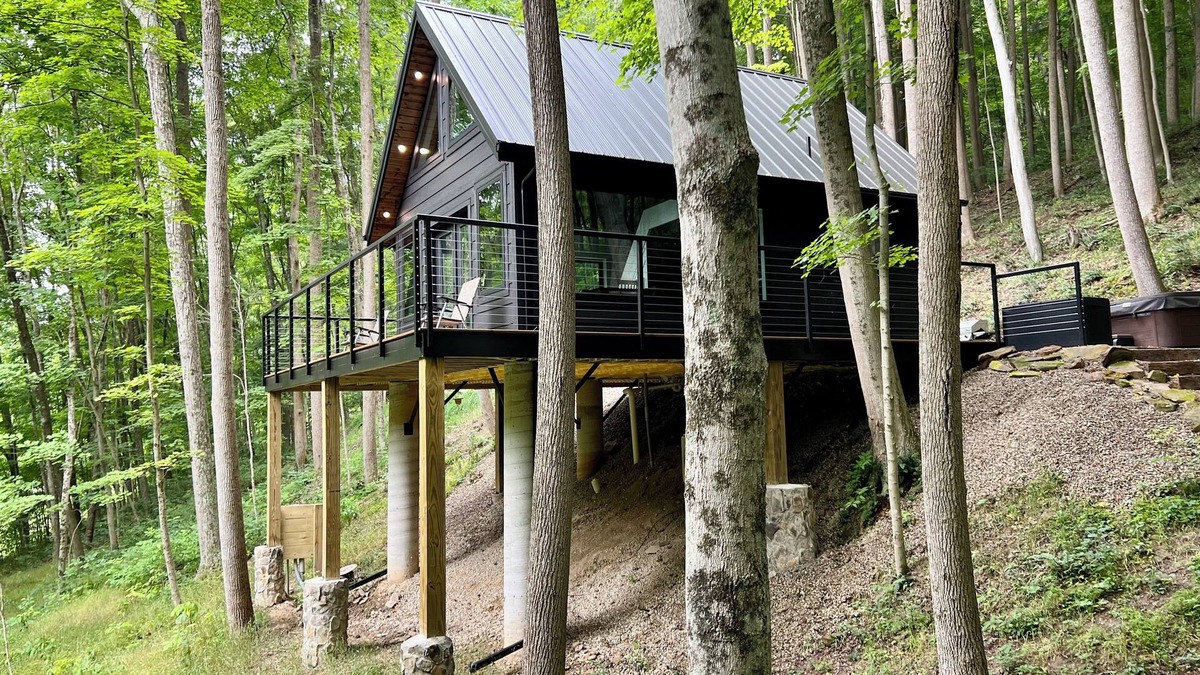 Laurelville Cabin | NEW The Outlook