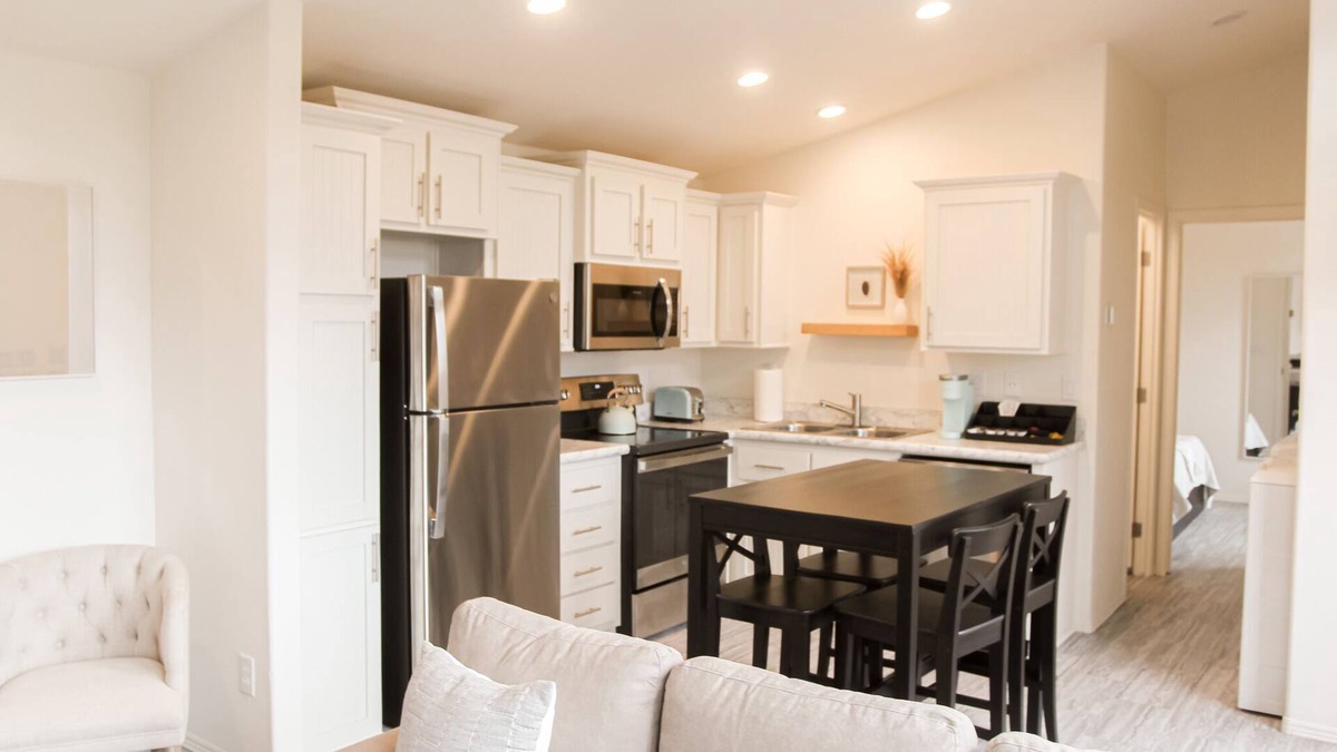 Valle House | NEW! THE RETREAT Ranch House - Only 20 minutes from the Grand Canyon