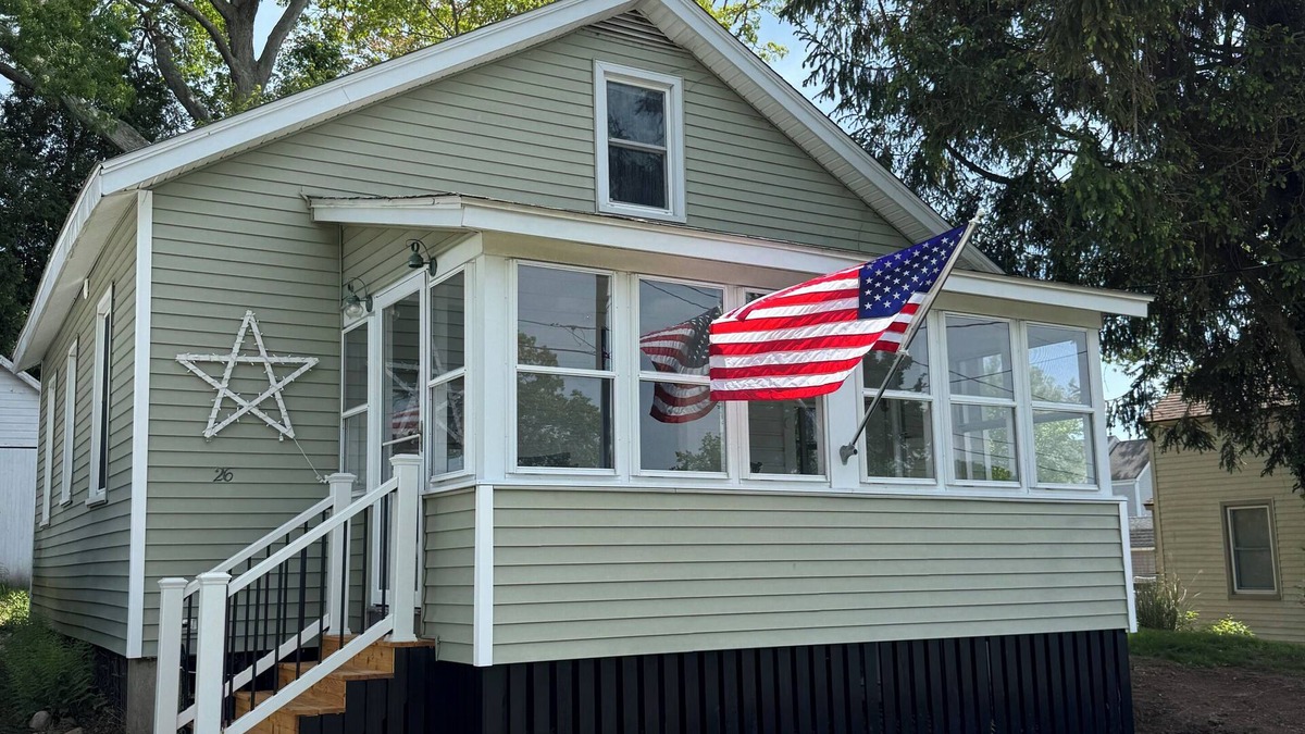 Old Lyme Cottage | NEW this summer! Sunny beach house in Point O' Woods with stunning water views!