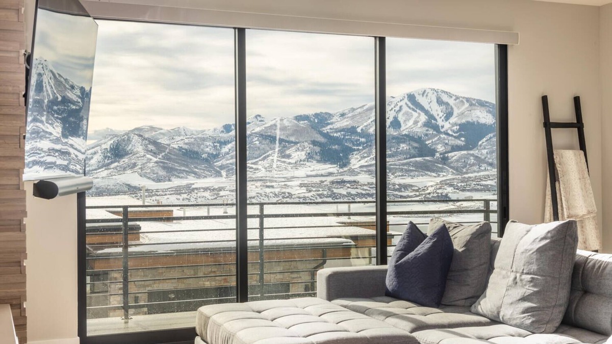 Hideout House | New to Market! Stunning Mountain Contemporary, Ski Slope Views, Close to Historic Main Street!