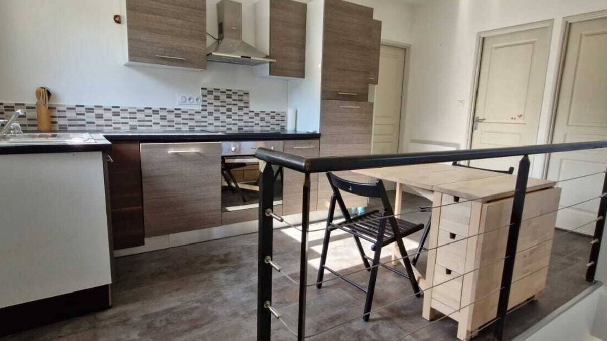 Aubres Apartment | New: Type 2 apartment in South Drôme Provençale