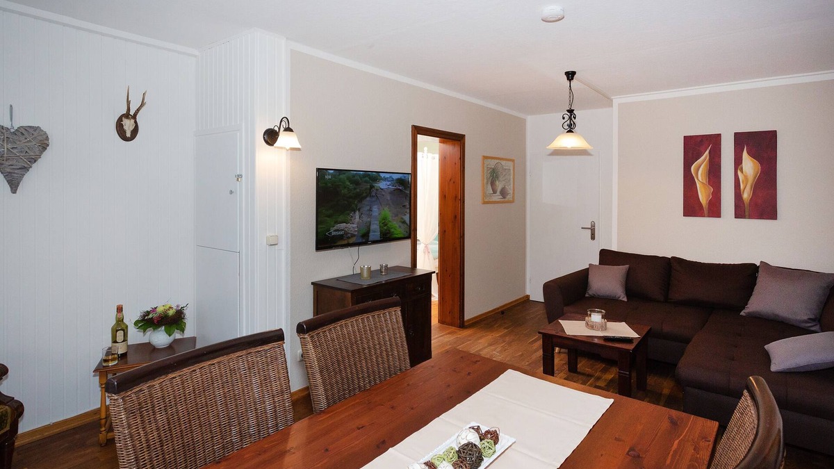 Toppenstedt Apartment | NEW! Vacation apartment Zur Linde