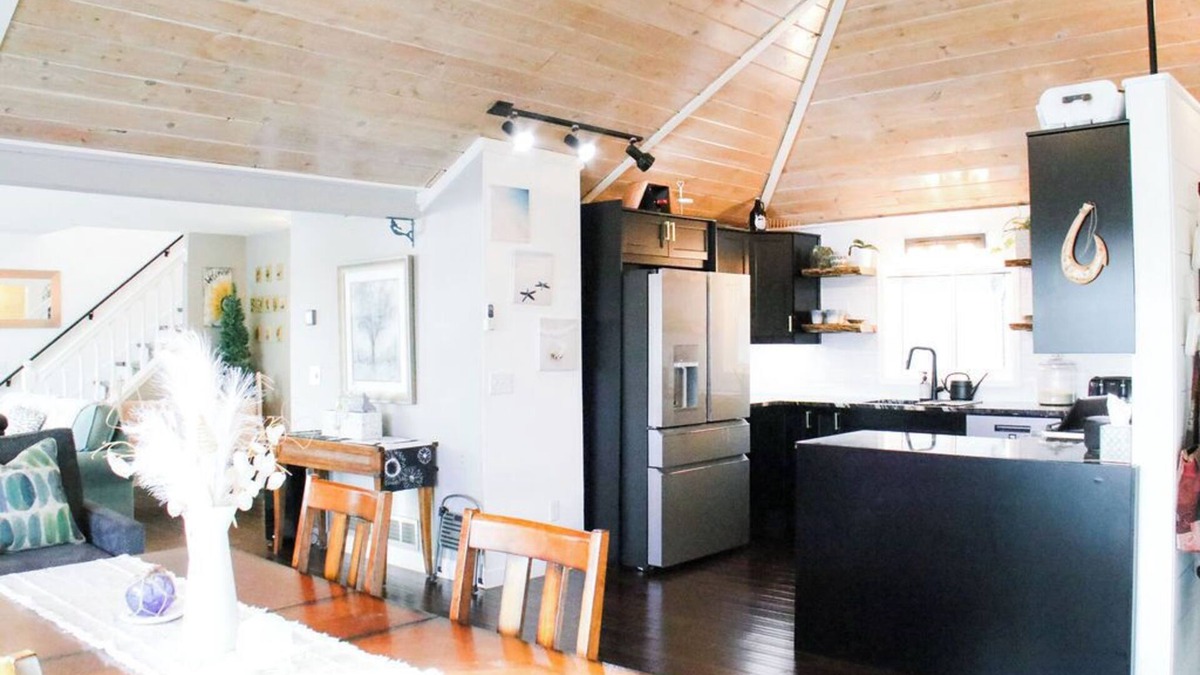 Zimmerman Cabin | New Vacation Rental Listing! Lakefront Cabin With Private Dock, 1 Hr From Mpls.