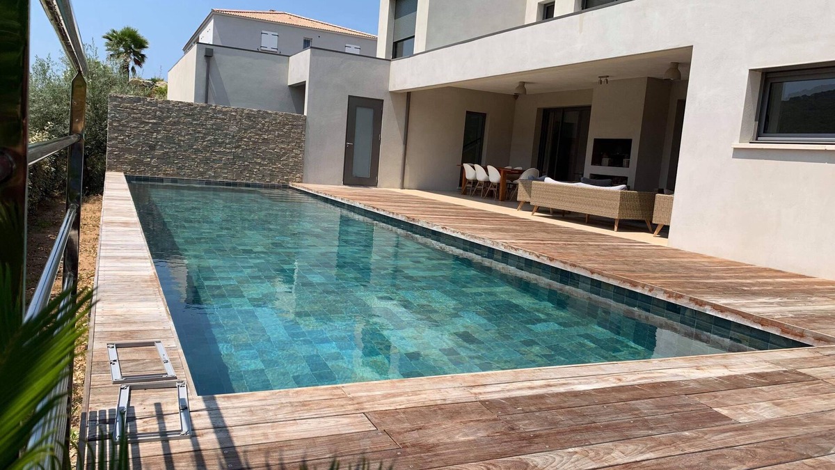 Corse-du-Sud Villa | New villa 5 minutes from the beach of Ruppione