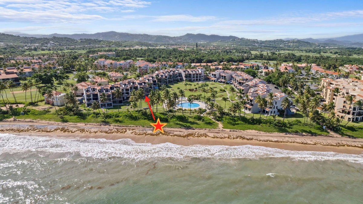 Candelero Abajo House | New Villa Listing 20 yards from Beach