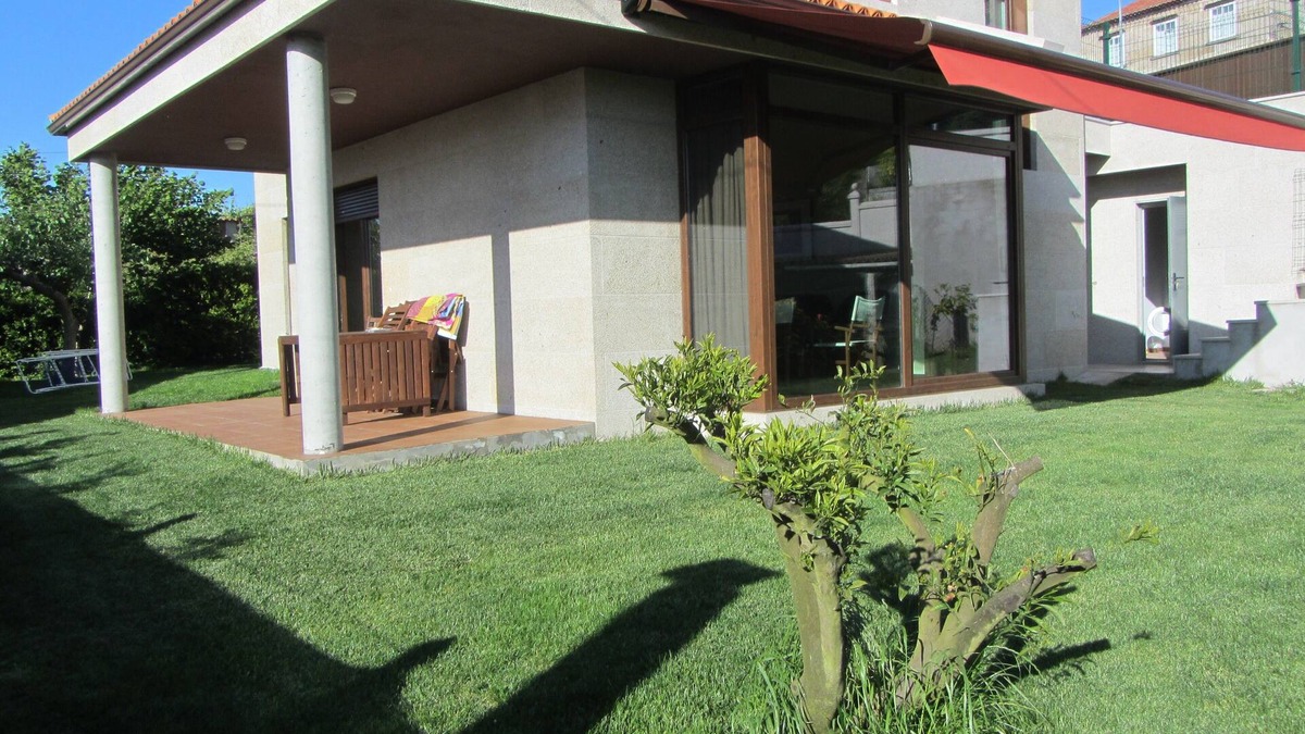 Sanxenxo House | New villa very close to the beach with garden for 10 people Sanxenxo VUT-PO-000587
