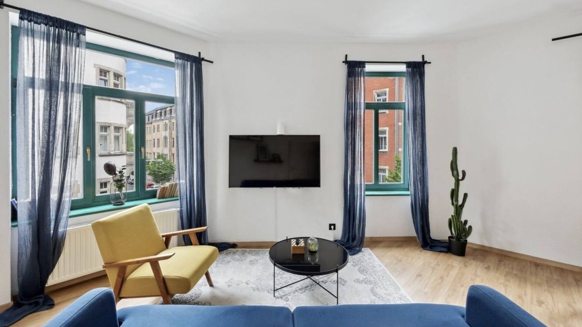 Leipziger Vorstadt Apartment | NEW/VINTAGE CHIC APARTMENT