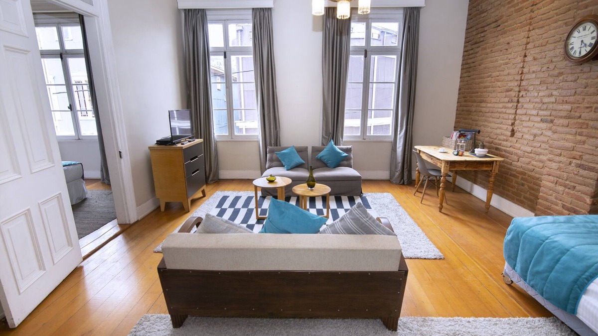 Cerro Alegre Hotel | New Voga Guesthouse
