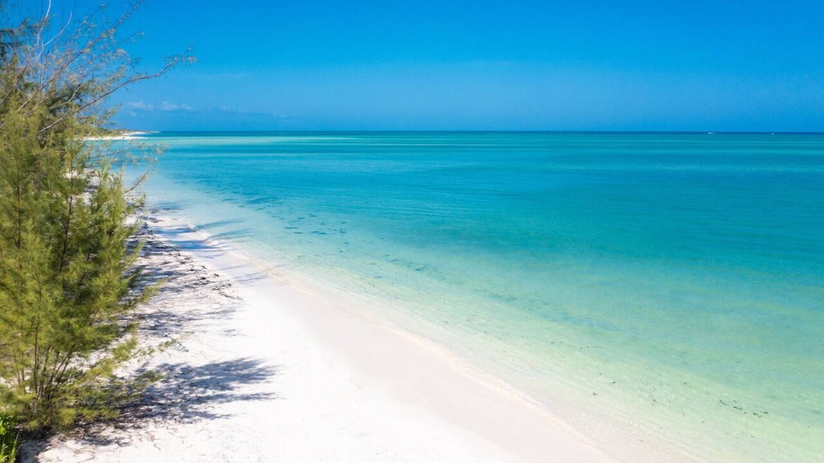 Sandy Point Villa | New VRBO Beachfront Villa! Private Pool! Sunsets, Amazing Ocean View! Private!