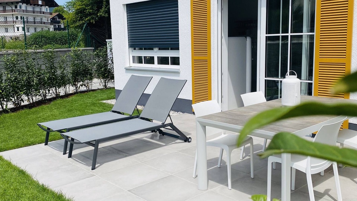 Bad Wiessee Apartment | New, with garden, garage parking space, own children's room and yoga & fitness gadgets