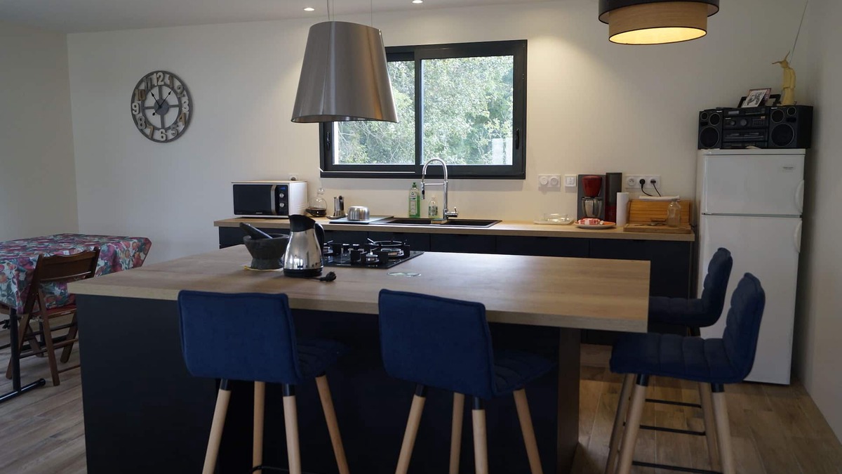 Saint-Gildas-de-Rhuys House | New wooden house, Rhuys peninsula, 800 m from the beaches on the ocean side