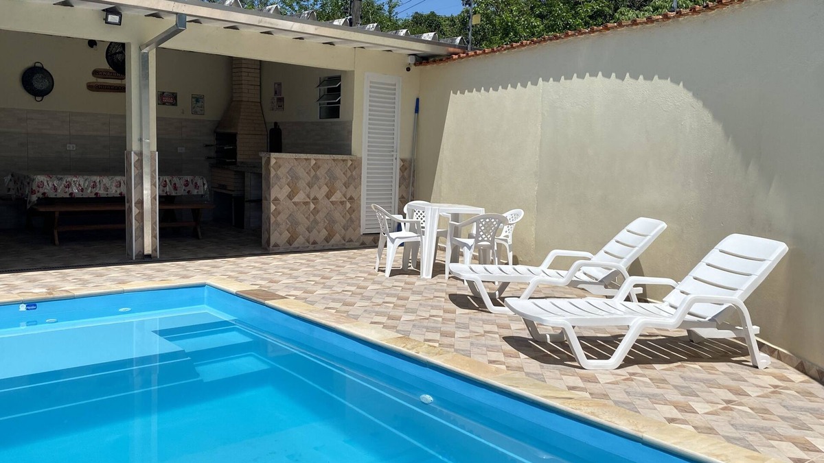 Maranduba House | New yellow house.- House 200 meters from Maranduba beach