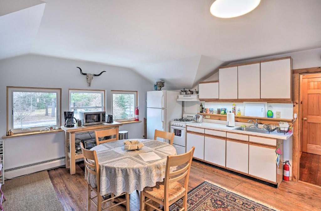 Saugerties Apartment | New York Vacation Rental with Smart TVs and Cable