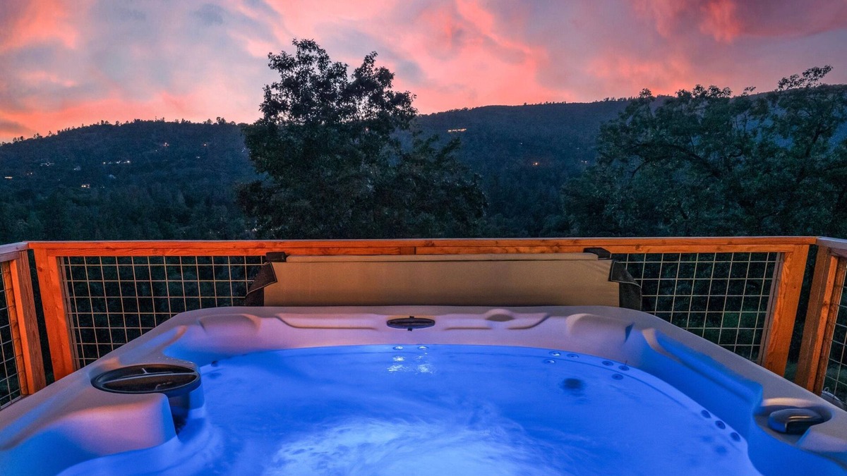 Yosemite Forks Cabin | New! Yosemite Family Ranch w/hot tub/views/EV/playground!