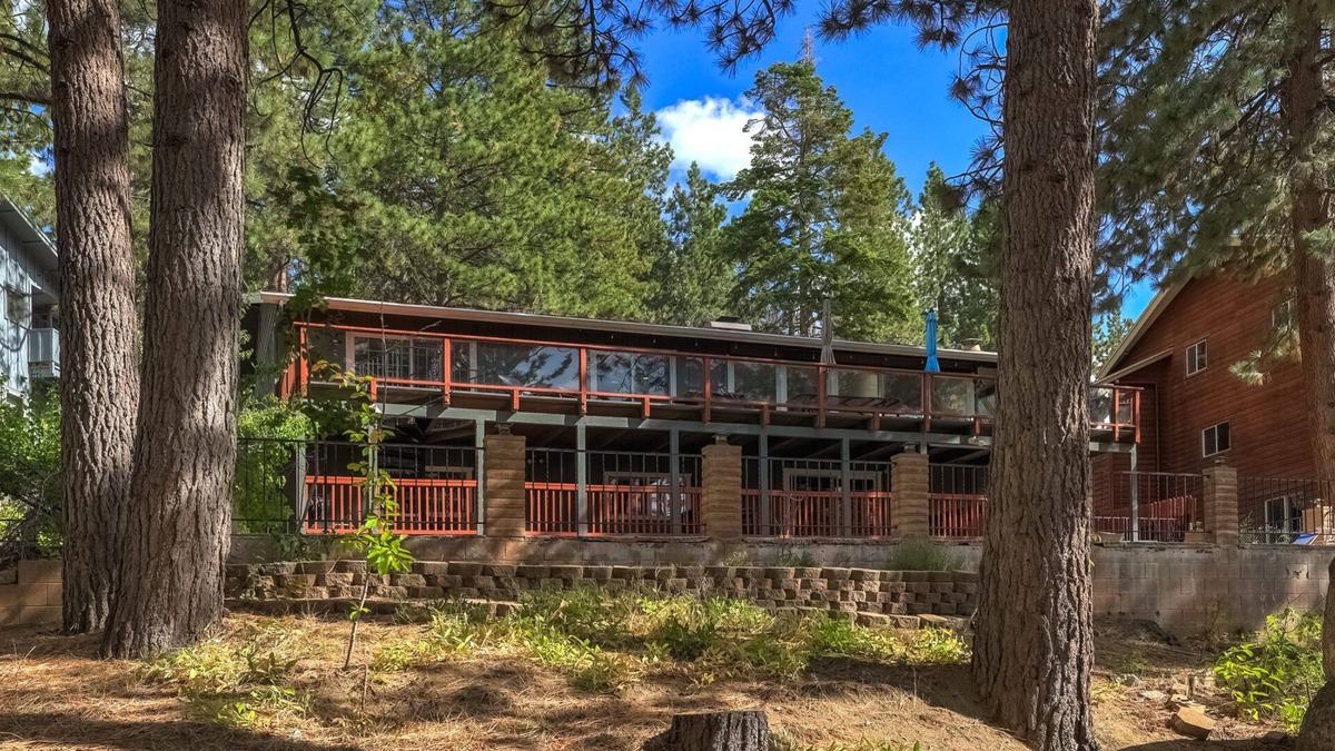 Skyland House | *NEW* Zephyr Cove Zen - Hot tub & Summer Pool