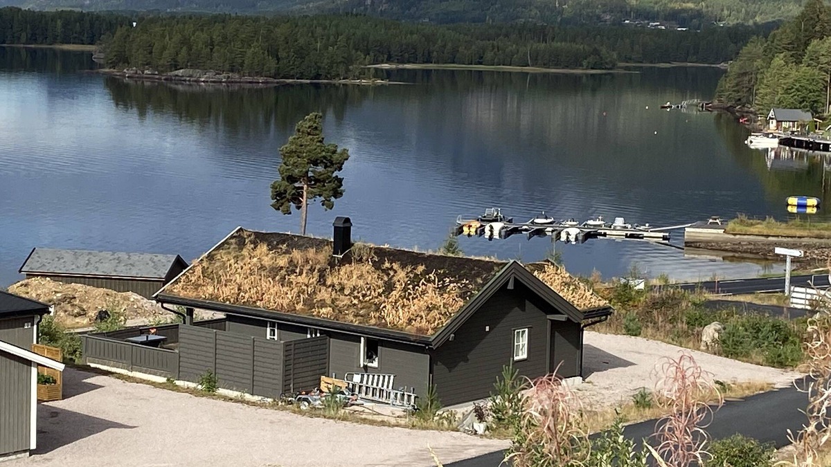 Kviteseid Cabin | Newer cottage on the sunny side of Vrådal/Vraadal