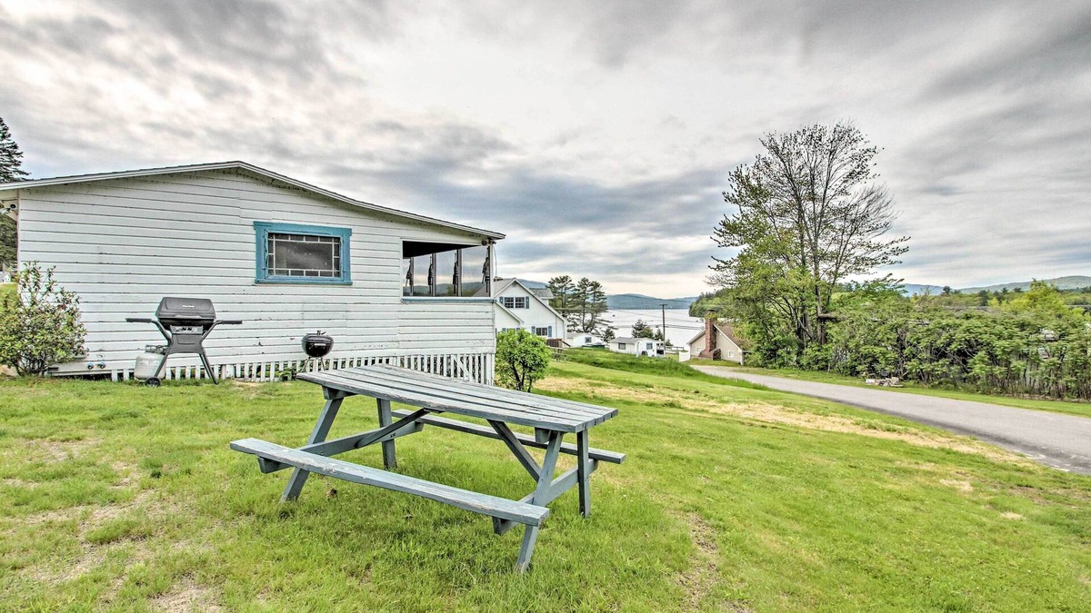 Bristol Cabin | Newfound Lake Studio: BBQ, Fire Pit & Beach Access