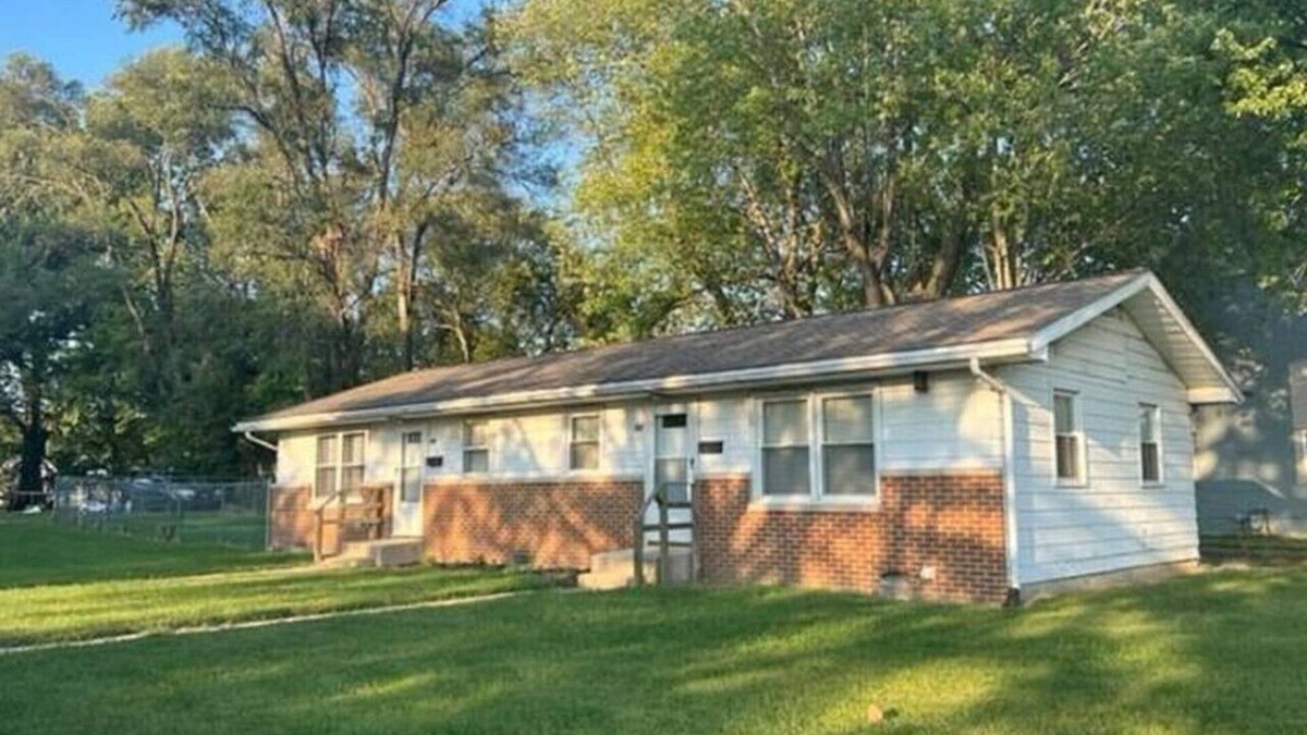 Marion House | *NewListing* 1 BR Home | Wifi | Pet Friendly | IWU