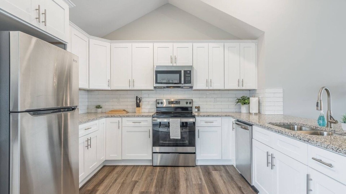 Harrisonville House | Newly Built | 4BDR/3FullBath