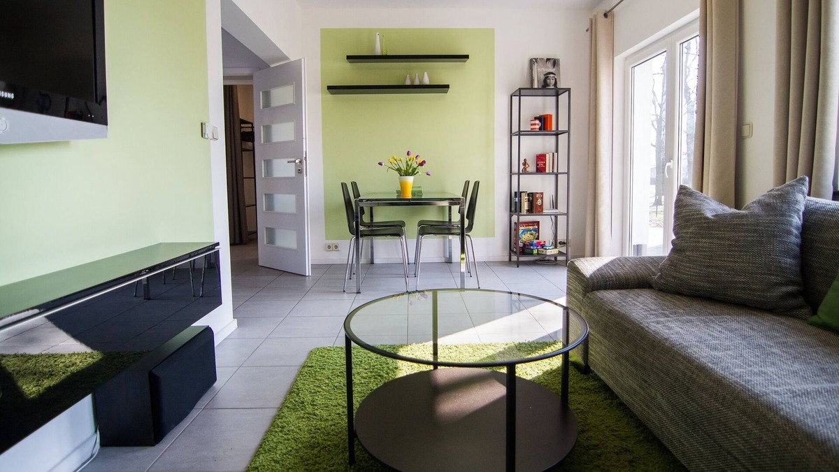Meusdorf Apartment | Newly built apartment (in a quiet location, good transport links, free parking