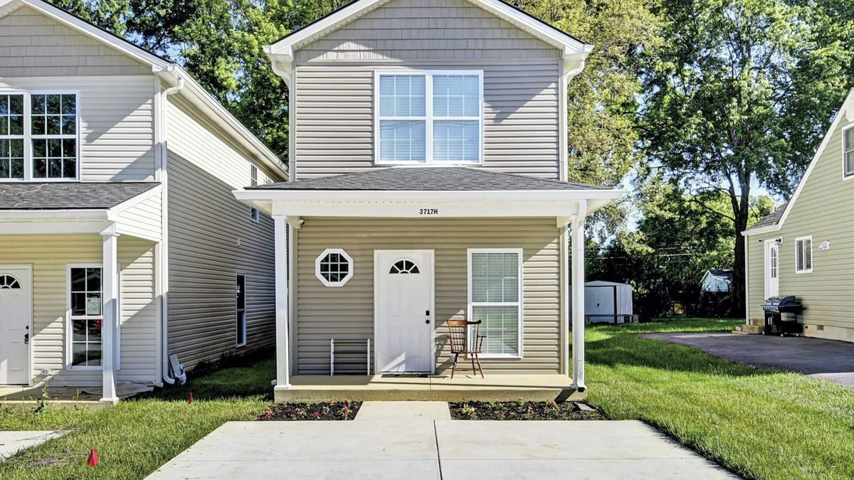 Buechel House | Newly Built Home Near Downtown Louisvillenn