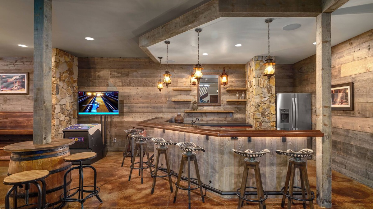Steamboat Springs Cabin | Newly built luxury home with western bar and a short walk to the gondola