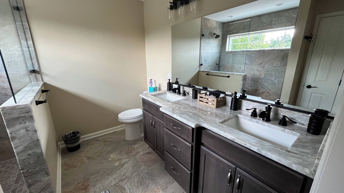 Sybertsville House | Newly built Luxury Mountain Chalet home offering spacious & comfortable living!